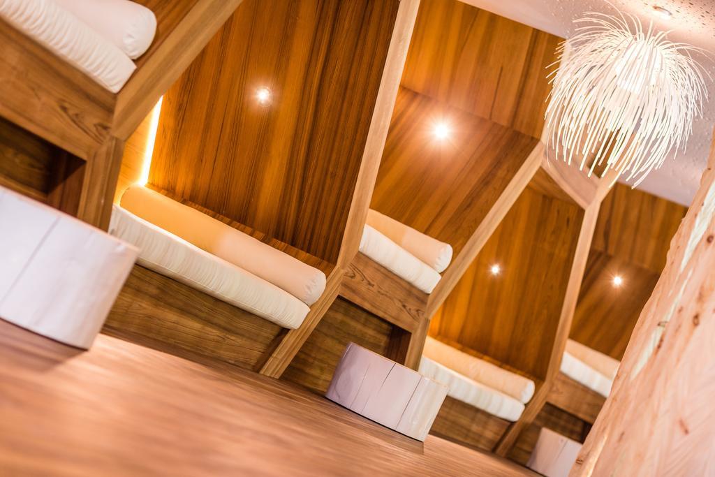 Alpine Luxury Spa Resort Schwarzenstein Lutago Ngoại thất bức ảnh