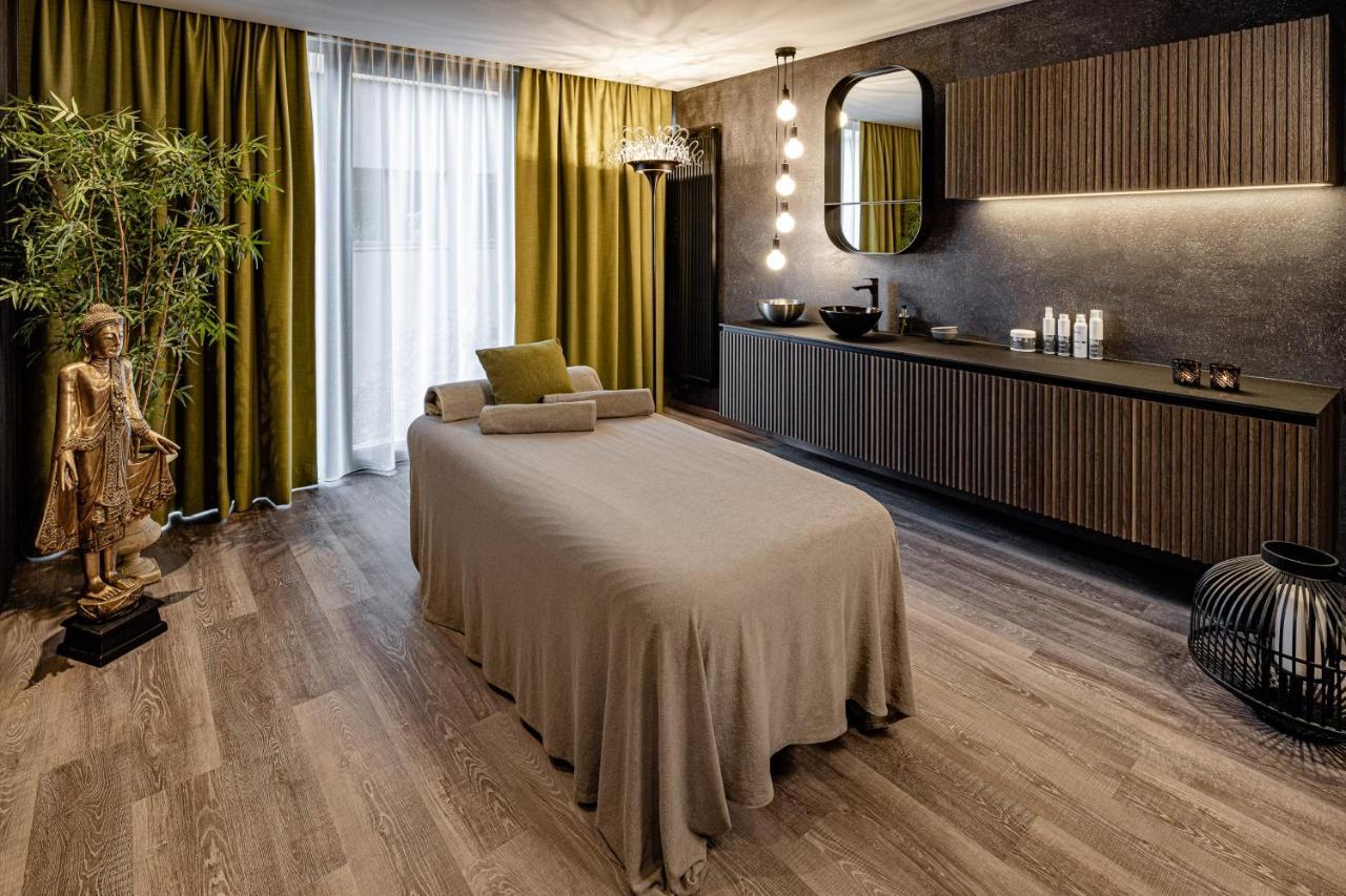 Alpine Luxury Spa Resort Schwarzenstein Lutago Ngoại thất bức ảnh