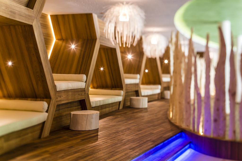 Alpine Luxury Spa Resort Schwarzenstein Lutago Ngoại thất bức ảnh