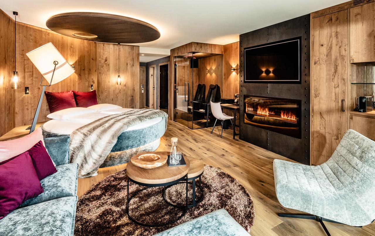 Alpine Luxury Spa Resort Schwarzenstein Lutago Ngoại thất bức ảnh